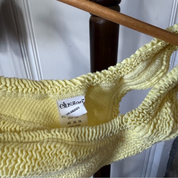 Elysiian Balboa Bikini Top in Butter Yellow One Size - Picture 3 of 4